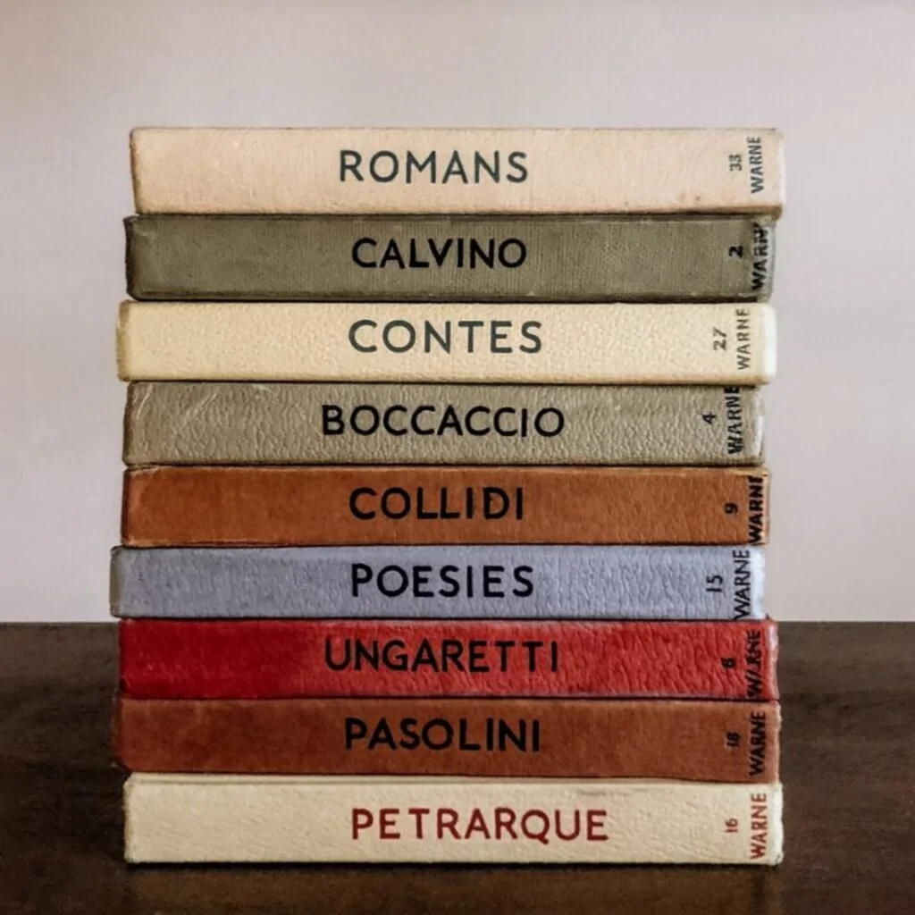 Pirografia sui dorsi dei libri — biblioteche d'autore, edizioni firmate, bibliofilia su misura.