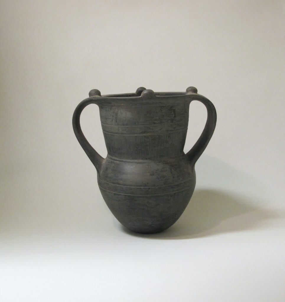 Vase — Etruscan end of 7th–early 6th century BCE