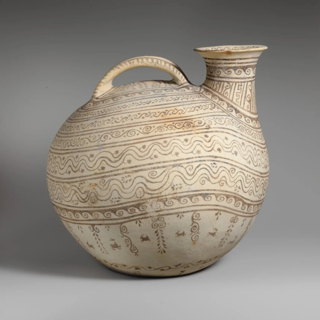 Terracotta askos (flask with a spout and handle over the top) — Native Italic, Daunian, Canosan ca. 330–300 BCE