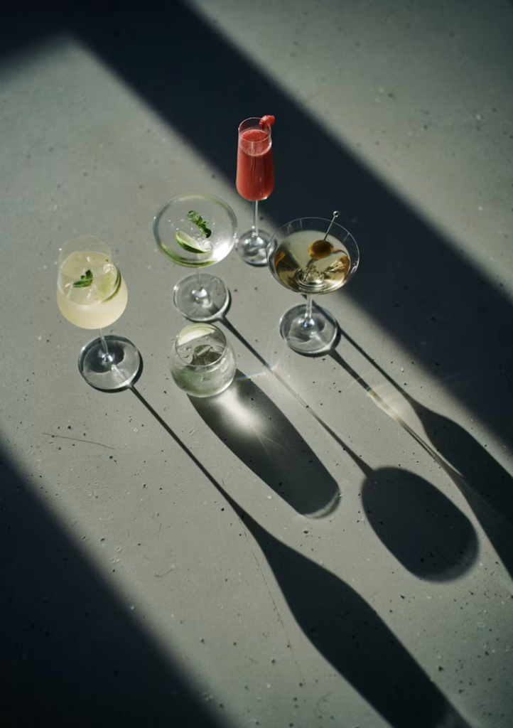 Mood da aperitivo d'autore — eventi privati, dégustation, serate d'atelier.